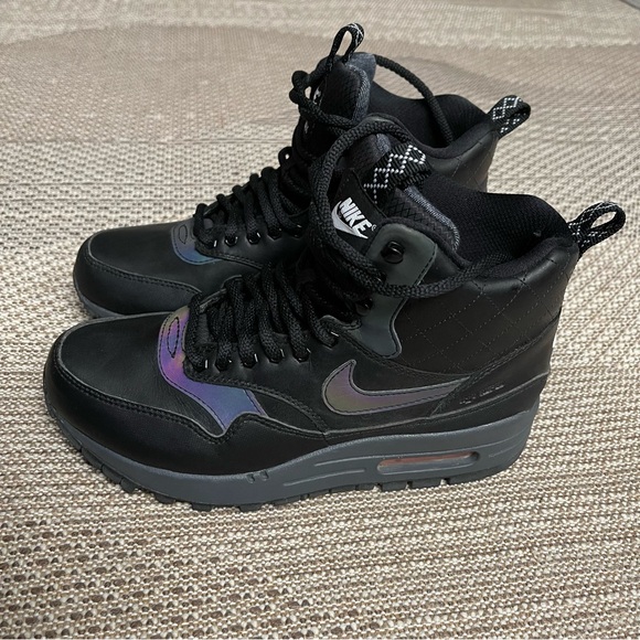 Nike Women’s Air Max 1 Mid Sneakerboot Sz 6 (Reflective) In Black Crimson Menta - Picture 6 of 15